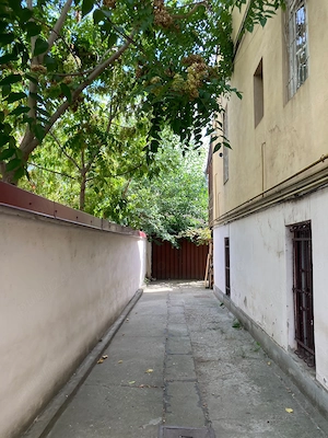 Casă spațioasă de închiriat, 89 m    vizavi de Facultatea de Mecanică, zona Elisabetin - imagine 2