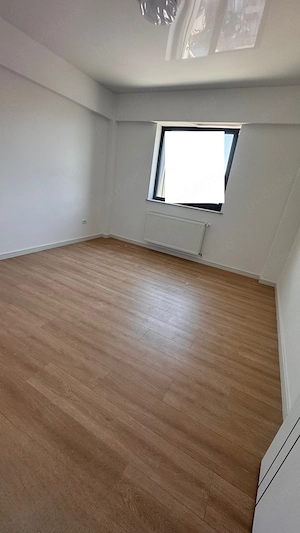 Apartament 2 camere Bloc Nou  - imagine 2