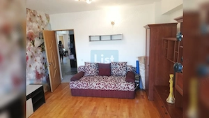 Apartament 3 camere in piata Cipariu - imagine 4