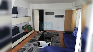 Apartament 3 camere in piata Cipariu - imagine 3
