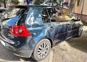 VW Golf 5 1.6 Benzina Senzori Park Dublu Klimatronic  - imagine 4