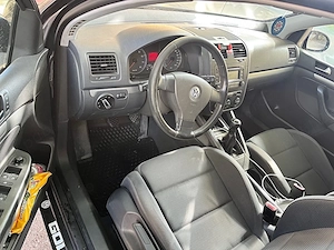 VW Golf 5 1.6 Benzina Senzori Park Dublu Klimatronic  - imagine 5