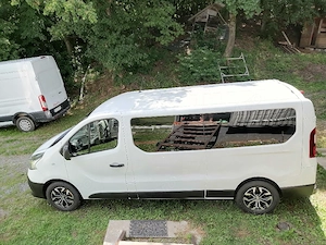 Vând Renault Trafic 8 +1 aproape nousau schimb cu autorulota  - imagine 8