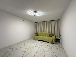 Apartament modern, complet renovat, cu două balcoane   Micro 20 - imagine 5