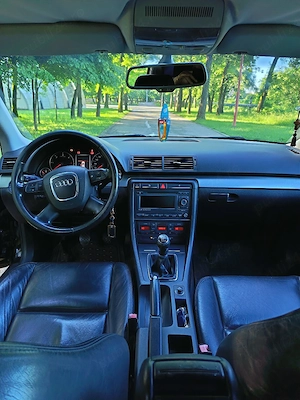 Audi A4B8 1,9 TDI, 2008, Limuzină  - imagine 4