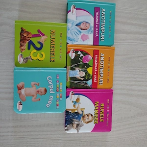 carticele pentru bebelusi