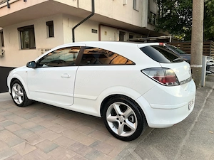 Opel Astra H   Gtc    - imagine 2