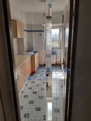 Apartament 2 camere decomandat, 58 mp, Bd. Independentei - etaj 3, centrala proprie - imagine 4