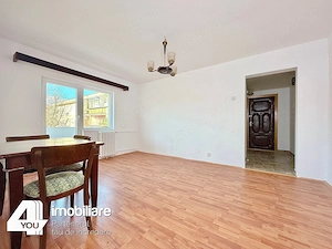Apartament 2 camere ,Boul Rosu, 53 mp, et. 3 4 , spatios  - imagine 3