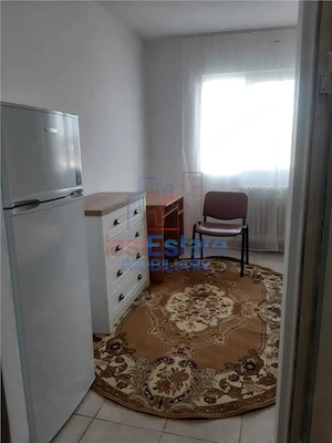 Garsoniera, etaj 2, zona Nicolina - ideala pentru investitie