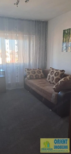 Tomis 2, Spital, de inchiriat apartament 3 camere, gaze, mobilat,  - imagine 4