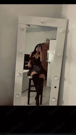 Show uri web,concateaza mă pe wapp pentru detalii 