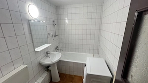 2 camere Calea Calarasilor stradal, 4 8, cf.1, decomandat, mobilat si utilat  - imagine 8