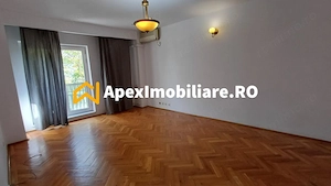 Apartament 4 camere de vanzare Unirii Parcare Privata / Garaj - imagine 4