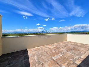 Penthouse 3 camere cu vedere superba de pe terasa de 22mp! 0 comision - imagine 1