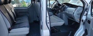 Opel Vivaro Mixt (6 locuri)