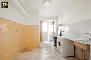 Vanzare apartament 2 camere dec., in Galati, Mazepa 1, centrala proprie - imagine 6