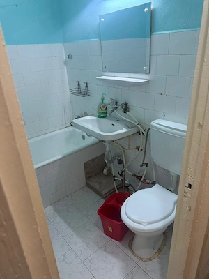 Ofer spre inchiriere, garsoniera confort ! zona LEBADA, parter, complet renovata, mobilata, gaz etc - imagine 6