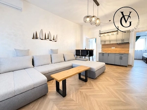 Apartament 5 camere - Zona Universitate - Ideal Investitie  