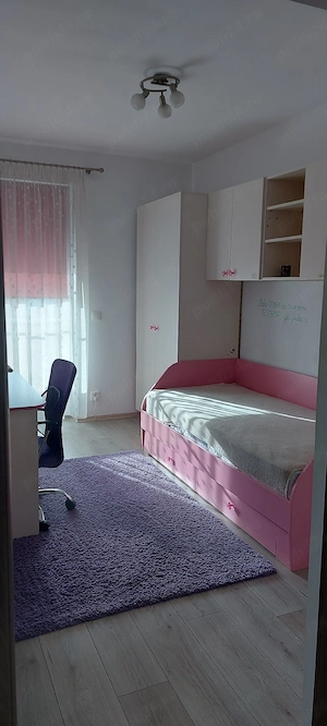 PROPRIETAR , Inchiriez apartament modern 3 camere , zona Turnisor , parcare in curtea privata - imagine 6