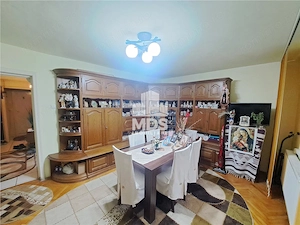 3 CAMERE, ETAJ 1, DECOMANDAT, CENTRALA TERMICA, ZONA SOARELUI! - imagine 2