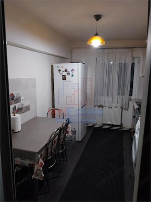 Apartament 3 camere Dacia - imagine 5
