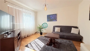Vand apartament cu 4 camere pe 2 niveluri in casa in Reghin - imagine 8