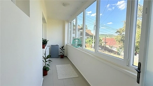 Vand apartament cu 4 camere pe 2 niveluri in casa in Reghin - imagine 15