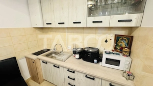 Garsoniera de vanzare 40 mp utili balcon de 7mp Tilisca Sibiu - imagine 9