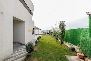 Casa moderna, constructie solida -view panoramic -Mioveni-Arges! - imagine 19