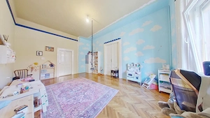 Apartament modern cu 3 camere într-o clădire istorică, la 300 m de Primărie - imagine 9