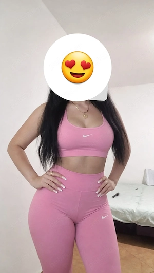 Emma sincera și eleganta   