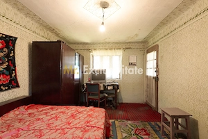Casa cu teren de 1.200 mp si livada–Badesti, comuna Pietrosani, Arges - imagine 9