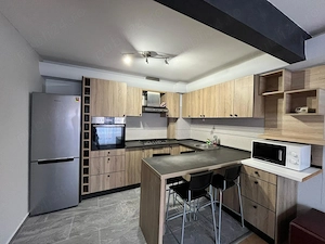 inchiriez apartament 3 camere Militari Residence