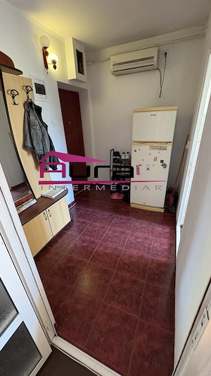 Inchiriez apartament 2 camere zona Centrala - imagine 4