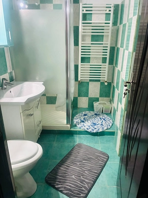 Închiriez apartament cu 2 camere - imagine 4