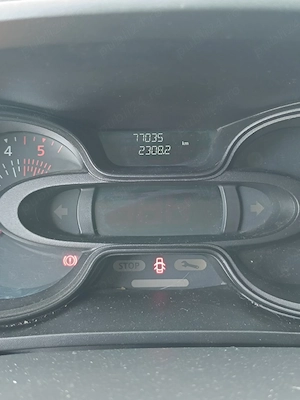 Vând Renault Trafic - imagine 5