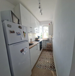 Închiriez apartament 2 camere