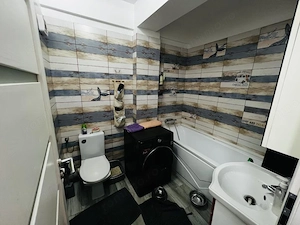 APARTAMENT EXCELENT | 2 CAMERE | LOC DE PARCARE PRIVAT | GHENCEA - imagine 2