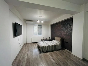 APARTAMENT EXCELENT | 2 CAMERE | LOC DE PARCARE PRIVAT | GHENCEA - imagine 5