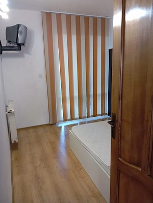 Apartament cu 3 camere de închiriat în Alba Iulia - imagine 5