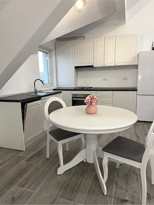 Apartament tip studio modern