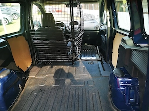 Ford Transit Courier 1.0 ecoboost-Euro 6-An 2017-Aer condiționat - Autoutilitara cu 2 locuri - imagine 8