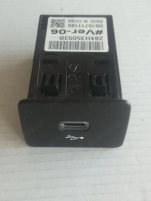 Modul USB DACIA Logan 3 Sandero 3 / Stepway Spring 284H35093R. Nou si Original RENAULT.