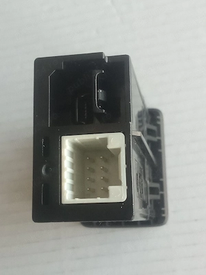 Modul USB DACIA Logan 3 Sandero 3 / Stepway Spring 284H35093R. Nou si Original RENAULT. - imagine 5