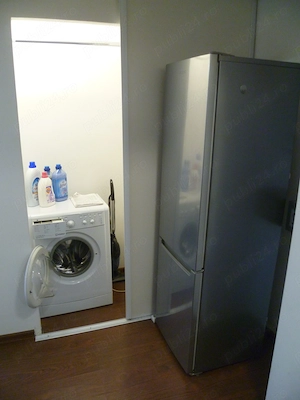 Apartament o camera Hunedoara - imagine 6