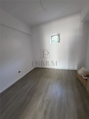 Spatiu comercial renovat cu vitrina - Semicentral - imagine 2