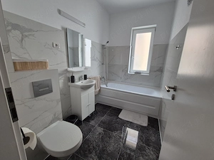 Proprietar inchiriez apartament 2 camere giroc - imagine 3