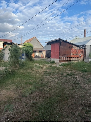 Vând apartament în Aştileu + curte exterioară cu anexe - imagine 5