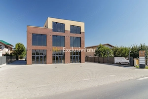 Spatiu comercial de la 14 euro de inchiriat Amber Forest Plaza